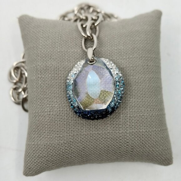 SWAROVSKI~Hyacinth~Violet Crystal Pendant~PRINCESS NECKLACE SWAN SIGNED - Picture 5 of 6